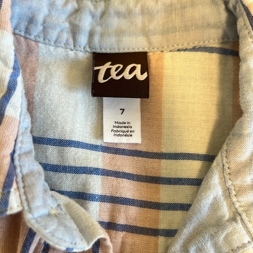 Tea Button Up - Picture 3 of 3